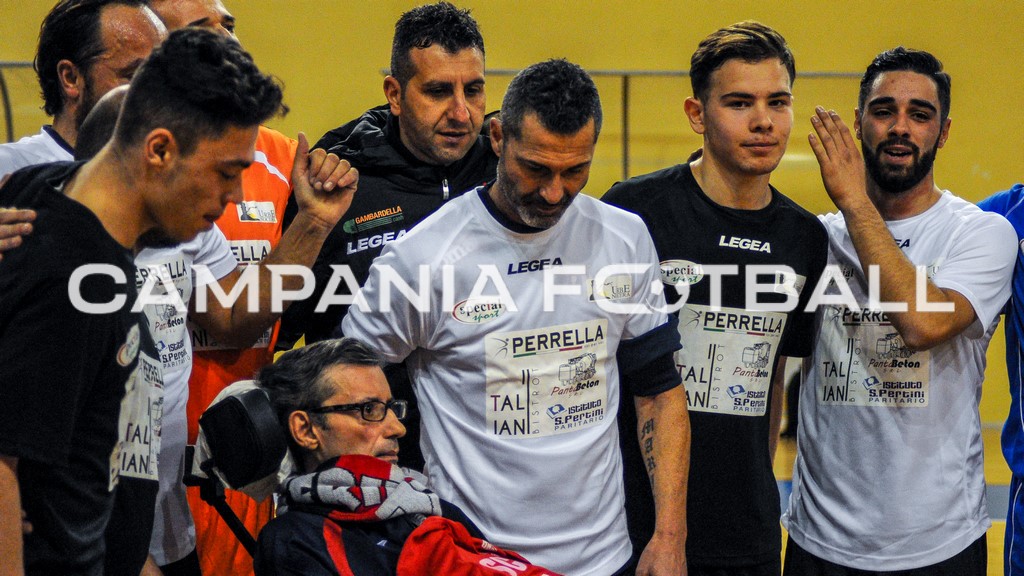 FOTO | NOCERINA, i molossi scalciano la SLA: la fotogallery