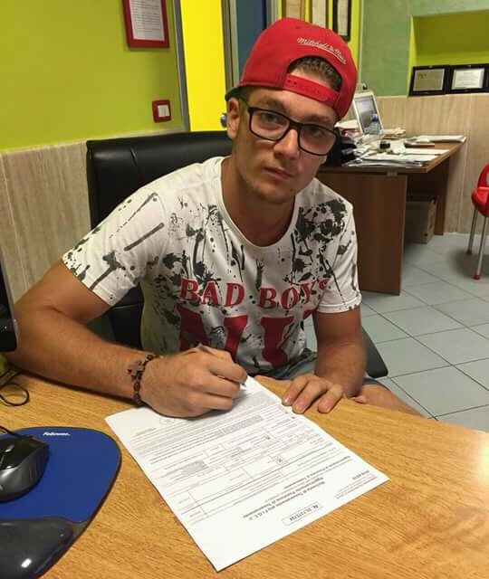 UFFICIALE | Eccellenza, Frattamaggiore: un giovane portiere per la porta nerostellata