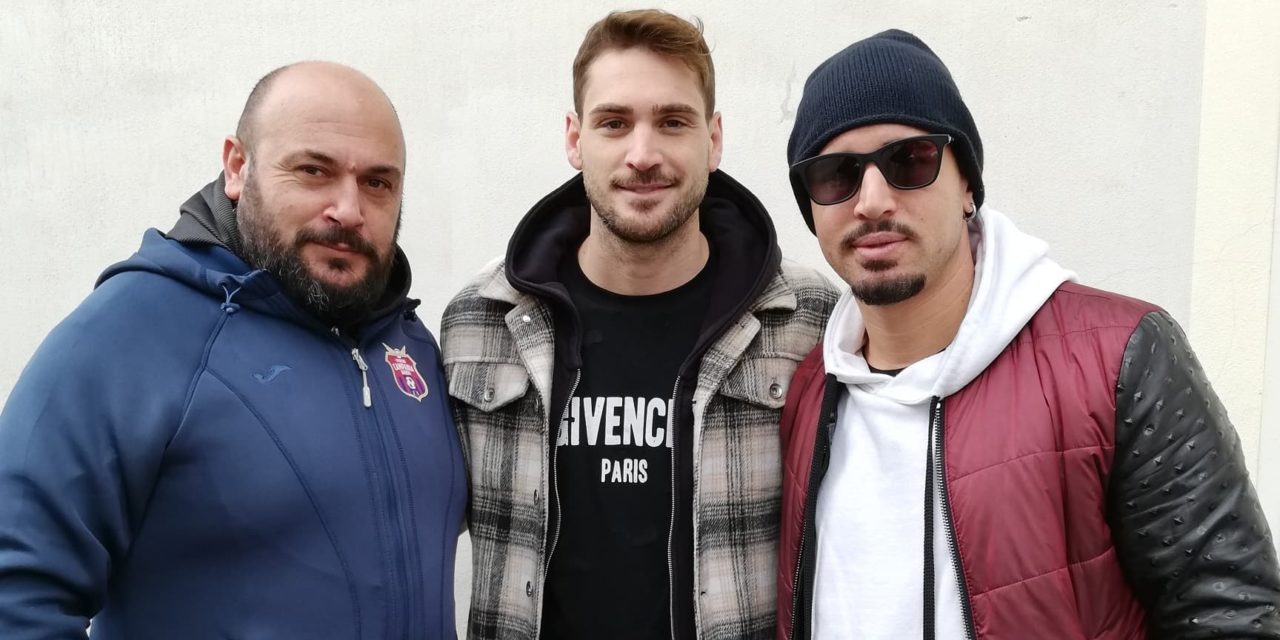 UFFICIALE | Due rinforzi di spessore per lo Sporting Campania Barra: presi Ugramin e Pompeo