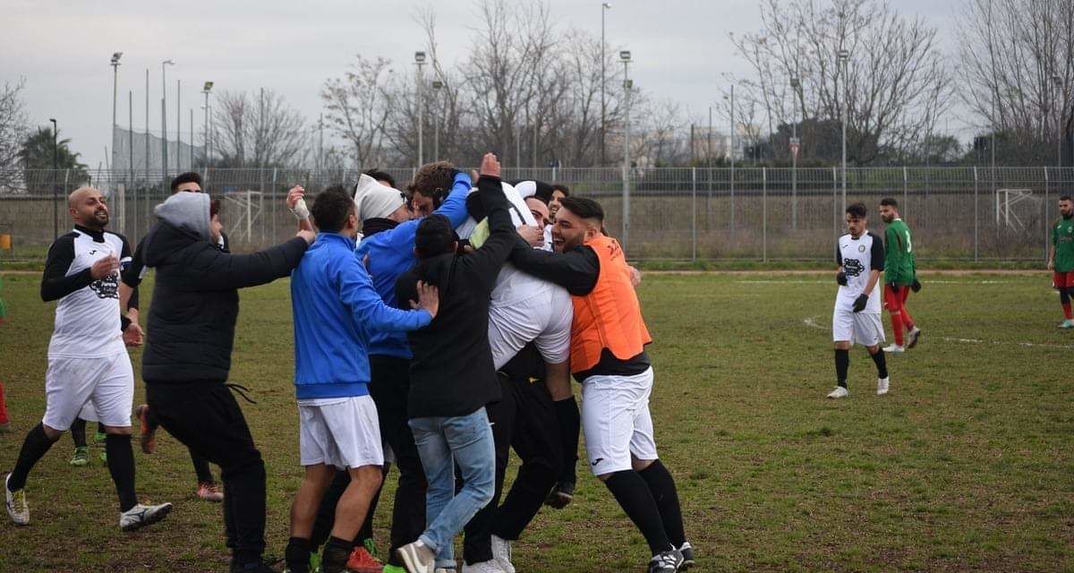 Che show della Real Frattaminore: basta un tempo per demolire la Lokomotiv Flegrea