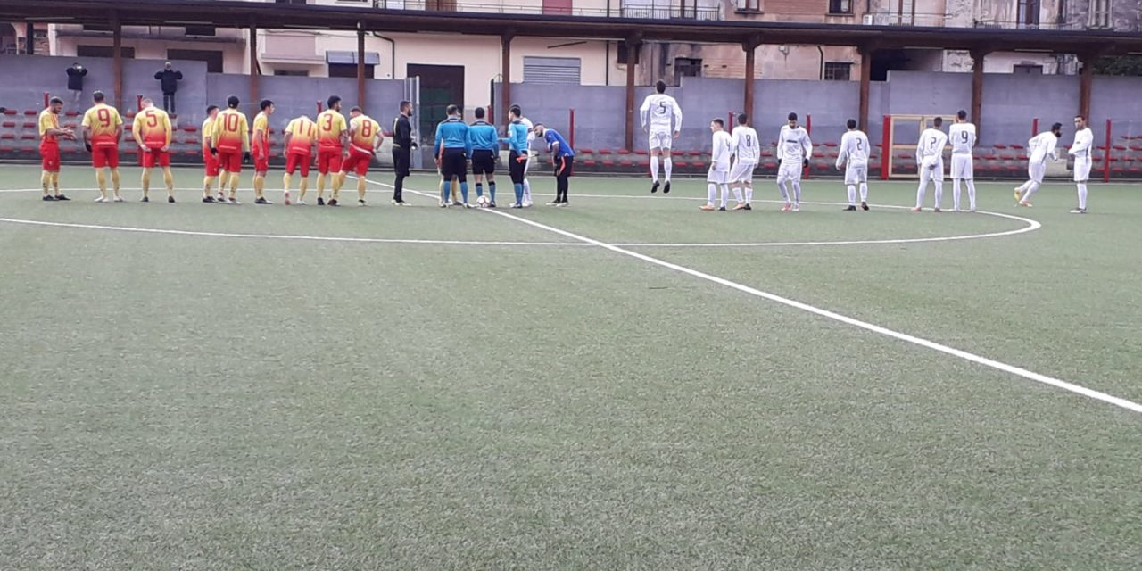 Promozione, botta e risposta tra Giffoni Sei Casali e Calpazio