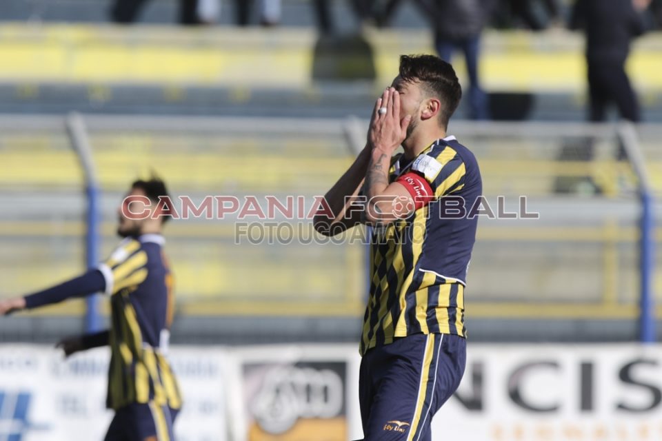 Juve Stabia, Paponi a Zona Stabia: “Forte davvero un bel giocatore! Contento del calore della tifoseria gialloblù”