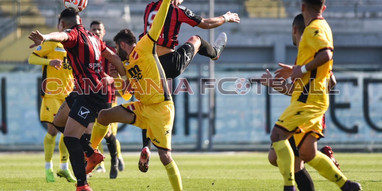 Serie D, Nocerina: col Sorrento un pari che serve a poco