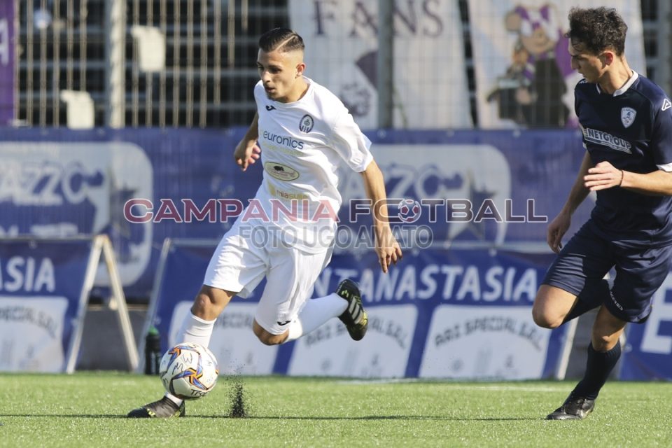 L’INTERVISTA | Albanova, Vitale: “Mi sento bene e sto crescendo, se si riprenderà faremo di tutto per vincere. Su De Michele…”