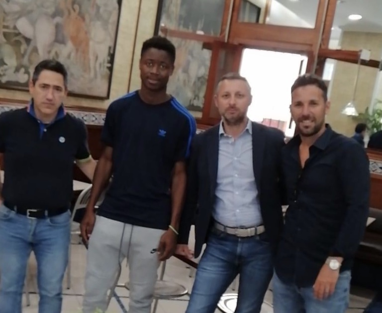 Savoia, Touré passa al Licata