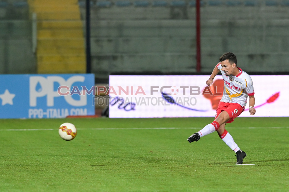 Casertana, esordio sul sintetico da dimenticare. Hurrà Turris