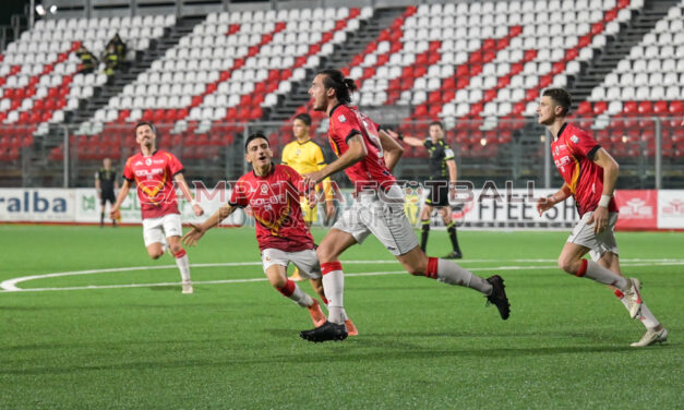 Foto| Serie C Girone C, Turris – Cavese (2-0)