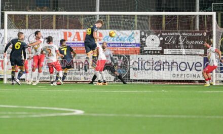 UFFICIALE – Fuori tutto Juve Stabia: saluta anche Codromaz, ma è pronto il sostituto