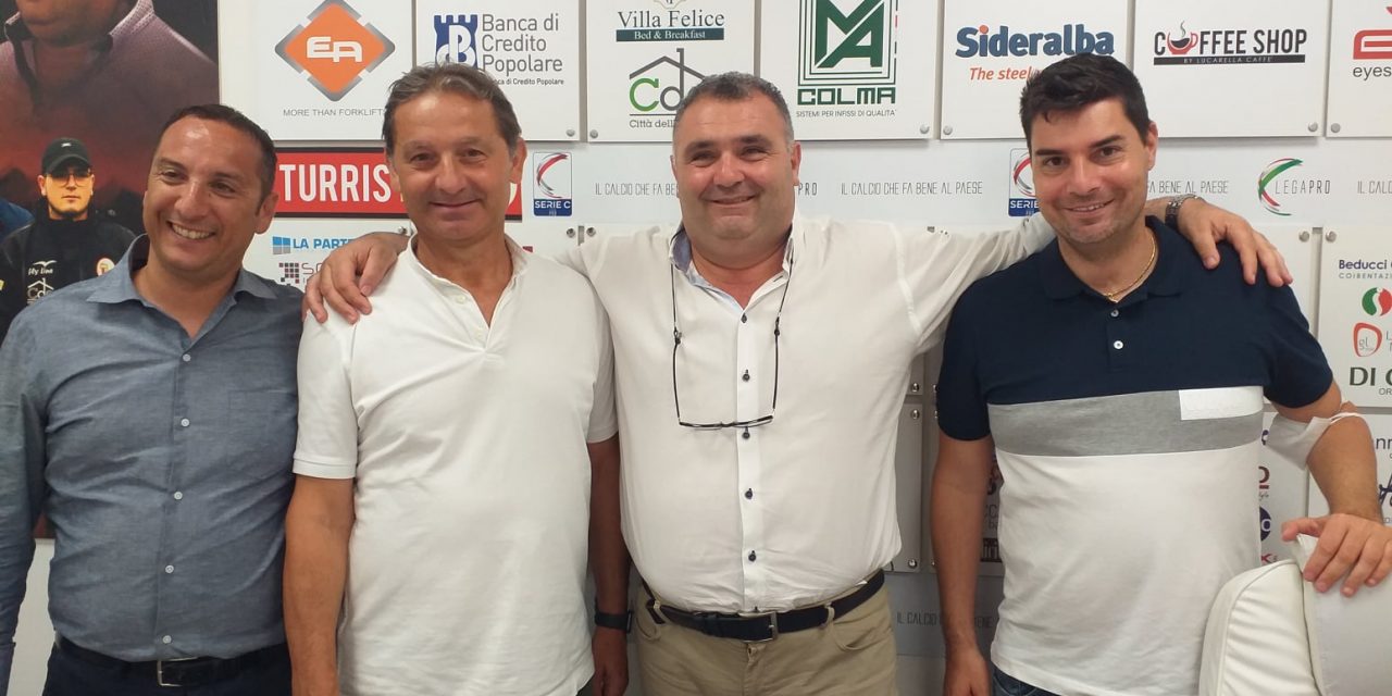 Turris, arriva l’ufficialità: Caneo sarà per un altro anno corallino, con lui si aggregano nuovi elementi nello staff tecnico