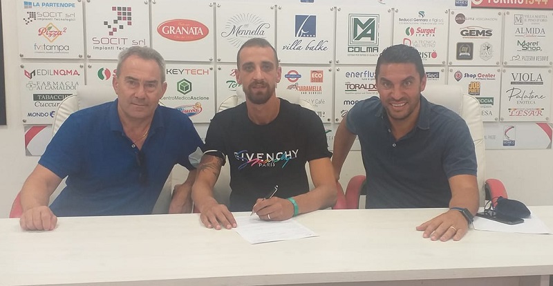 UFFICIALE| Rinforzo sulle fasce per la Turris, preso Mickael Varutti