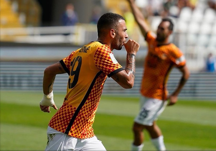 Dalla Salernitana al Benevento: una campana torna ad espugnare il “Del Duca” di Ascoli