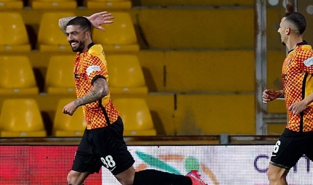 Il Benevento alza ancora la pinna: un rigore di Forte stende il Perugia