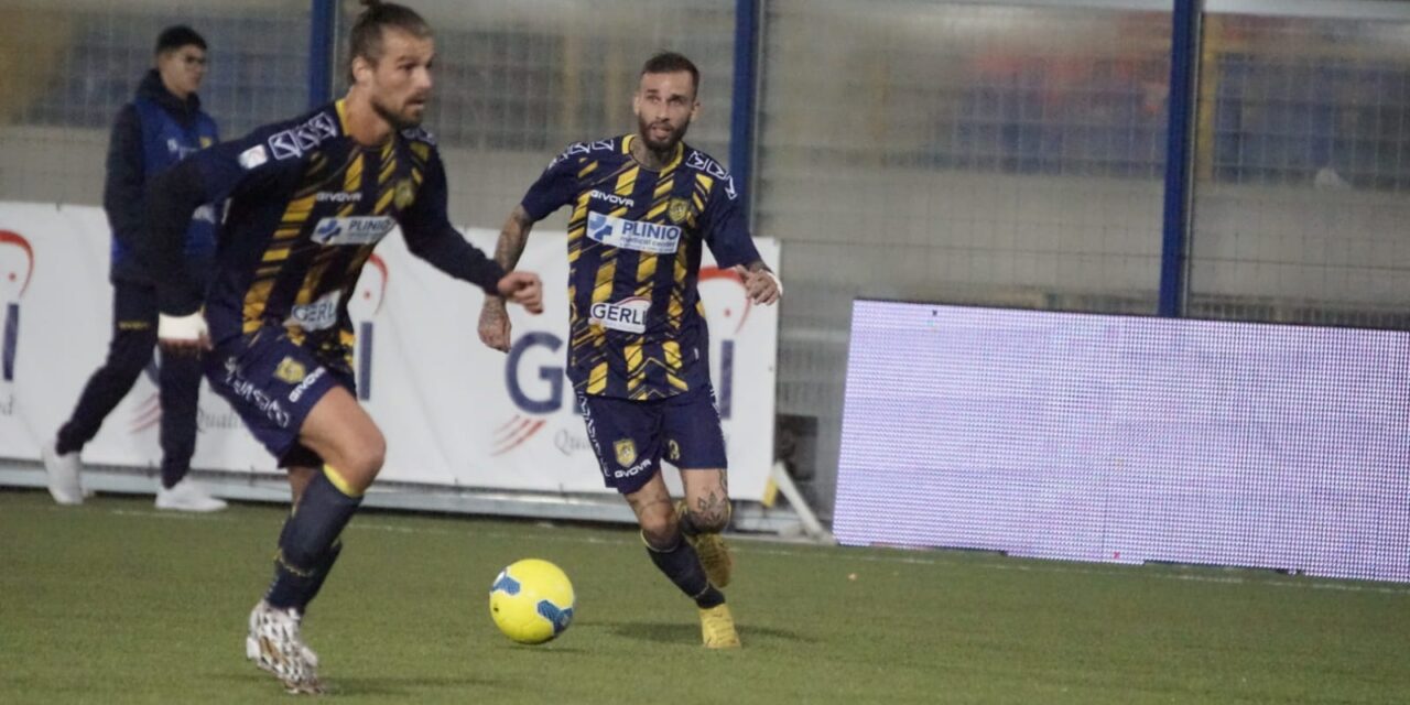 Tante fiammate, ma nessuno si scotta: il Potenza ferma sul pari la Juve Stabia