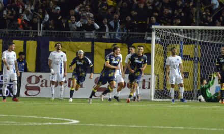 Juve Stabia, subito la risposta all’Avellino: Latina sconfitto al Menti, ripresa la vetta del girone
