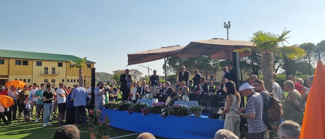 Telese Terme, inaugurato il nuovo stadio comunale con la presenza di De Laurentiis e di Langella