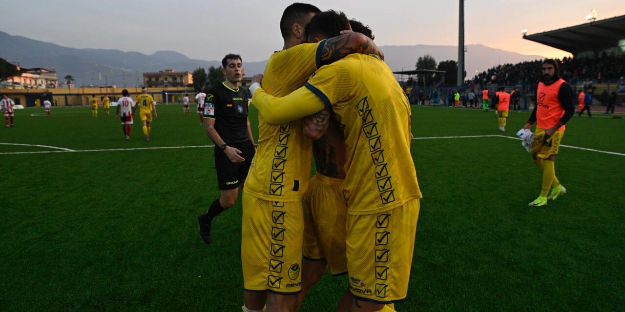 Il calcio restituisce alla Scafatese: tripletta di emozioni e allungo in classifica