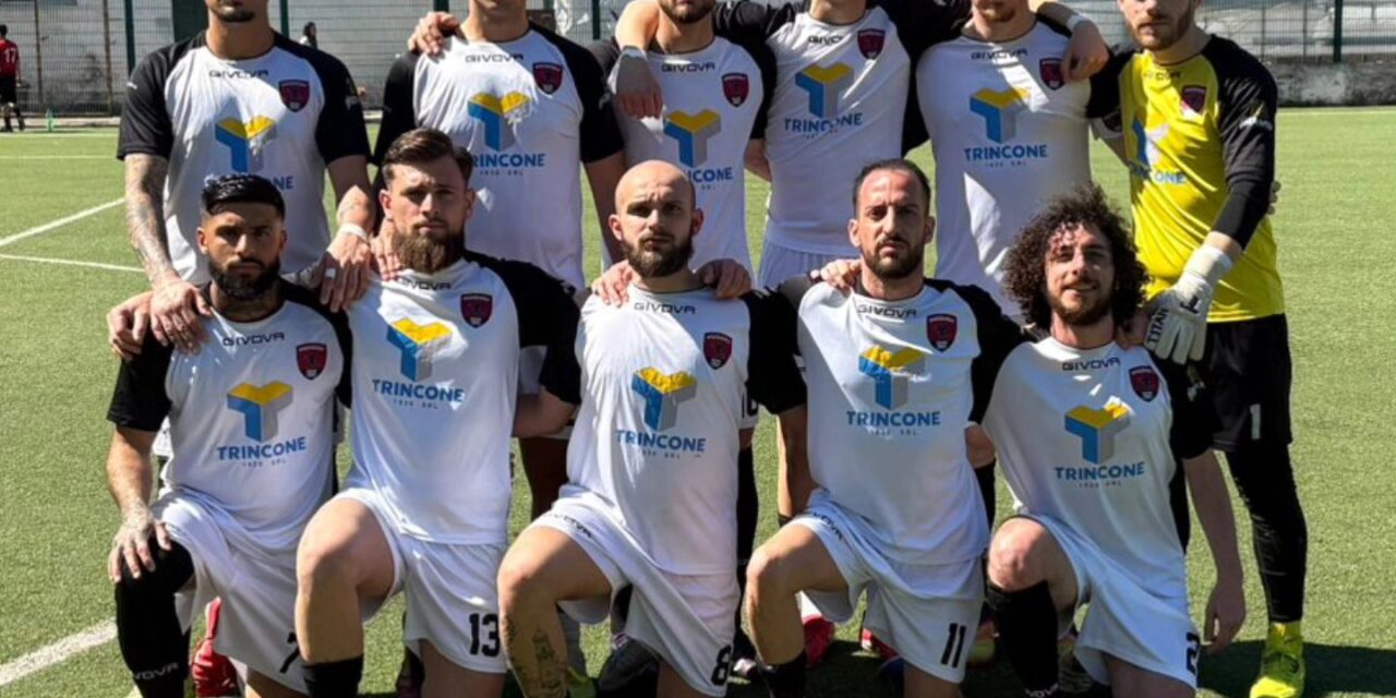 Pozzuoli Calcio, fine partita da incubo: invasione, aggressioni e caos totale