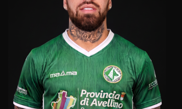 Avellino, spunta la rivoluzione last minute: presi Adamo e Di Bitonto, ceduti Insigne e Maisto